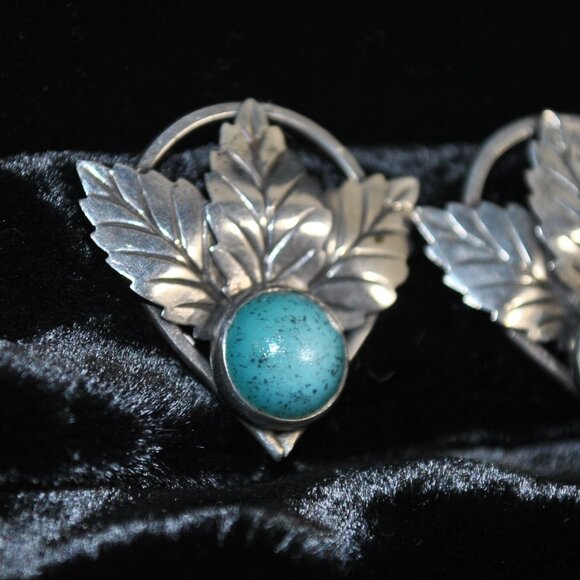 Vintage Sterling Silver & Turquoise Leaves Screw-back Earrings Native American - Picture 2 of 12